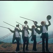 Residents - List pictures