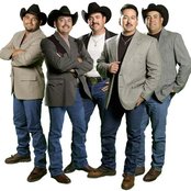 Los Desperadoz - List pictures
