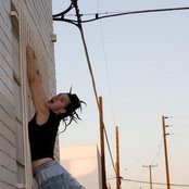 Emily Wells - List pictures