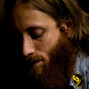 Dan Auerbach - List pictures