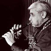 Djivan Gasparyan - List pictures