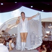 Zeki Muren - List pictures