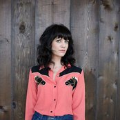 Nikki Lane - List pictures