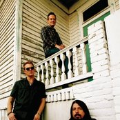 Them Crooked Vultures - List pictures