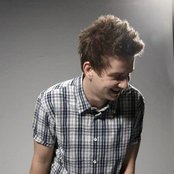 Tommy Reilly - List pictures