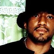 Q-tip - List pictures