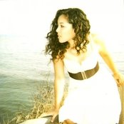 Kina Grannis - List pictures