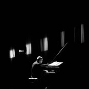 Ludovico Einaudi - List pictures