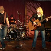 4real - List pictures