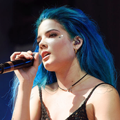 Halsey - List pictures