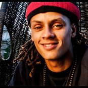 Kaka - List pictures