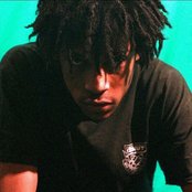 Chris Travis - List pictures