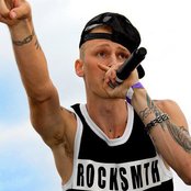 Mgk - List pictures