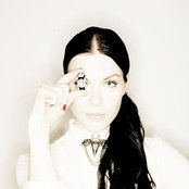 Jenni Vartiainen - List pictures