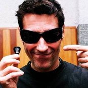 Capital Inicial - List pictures