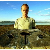 Martyn Bennett - List pictures