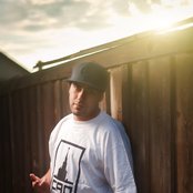 Slim - List pictures