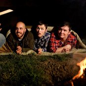 Broadway Calls - List pictures