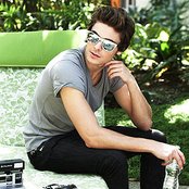 Zac Efron - List pictures