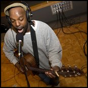 Shad - List pictures