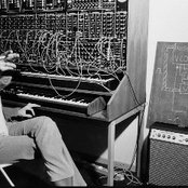 Klaus Schulze - List pictures