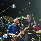 Tony Levin - List pictures