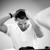 Rasmus Seebach - List pictures