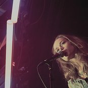 Amanda Mair - List pictures