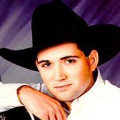 Tracy Byrd - List pictures