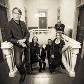 Walkabouts - List pictures