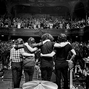 The Dead Weather - List pictures