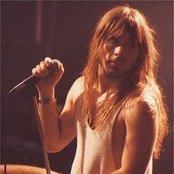 Bruce Dickinson - List pictures