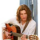 Manuel Carrasco - List pictures