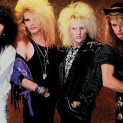 Poison - List pictures