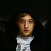 Maeckes - List pictures