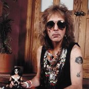 Peter Criss - List pictures