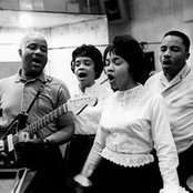 The Staple Singers - List pictures