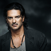 Ricardo Arjona - List pictures