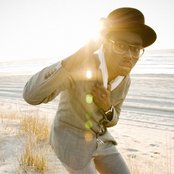 Lightspeed Champion - List pictures