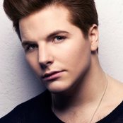 Robin Stjernberg - List pictures