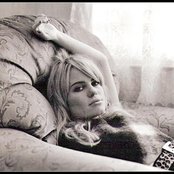 Duffy - List pictures