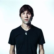 Madam Adam - List pictures