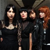 Dum Dum Girls - List pictures