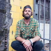 Neil Halstead - List pictures