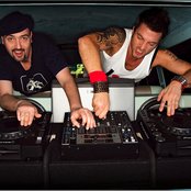 The Potbelleez - List pictures