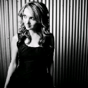 Sarah Darling - List pictures