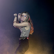 Colette Carr - List pictures