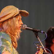 Ollabelle - List pictures