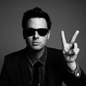 Outasight - List pictures