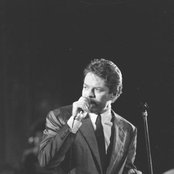 Robert Palmer - List pictures